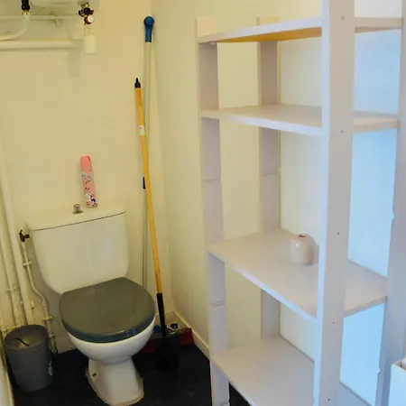 A Quelques Pas De La דירה